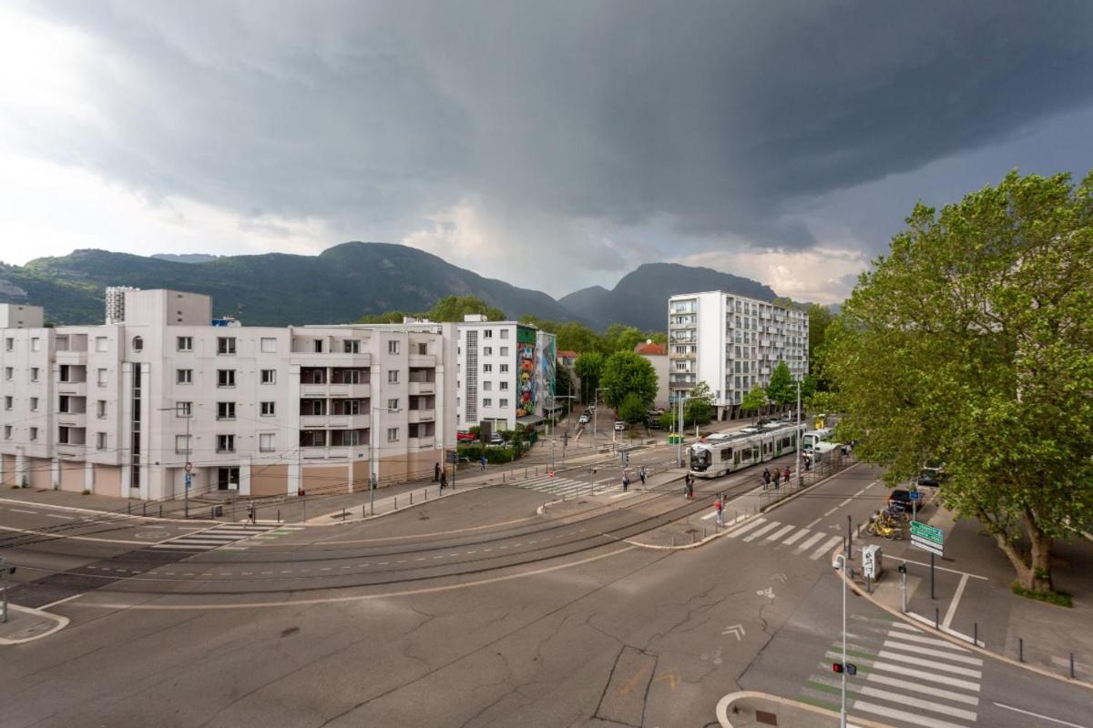 Le Joli Stade, Appartement Avec Magnifique Vue, Grenoble, Rhone Alpes ภายนอก รูปภาพ
