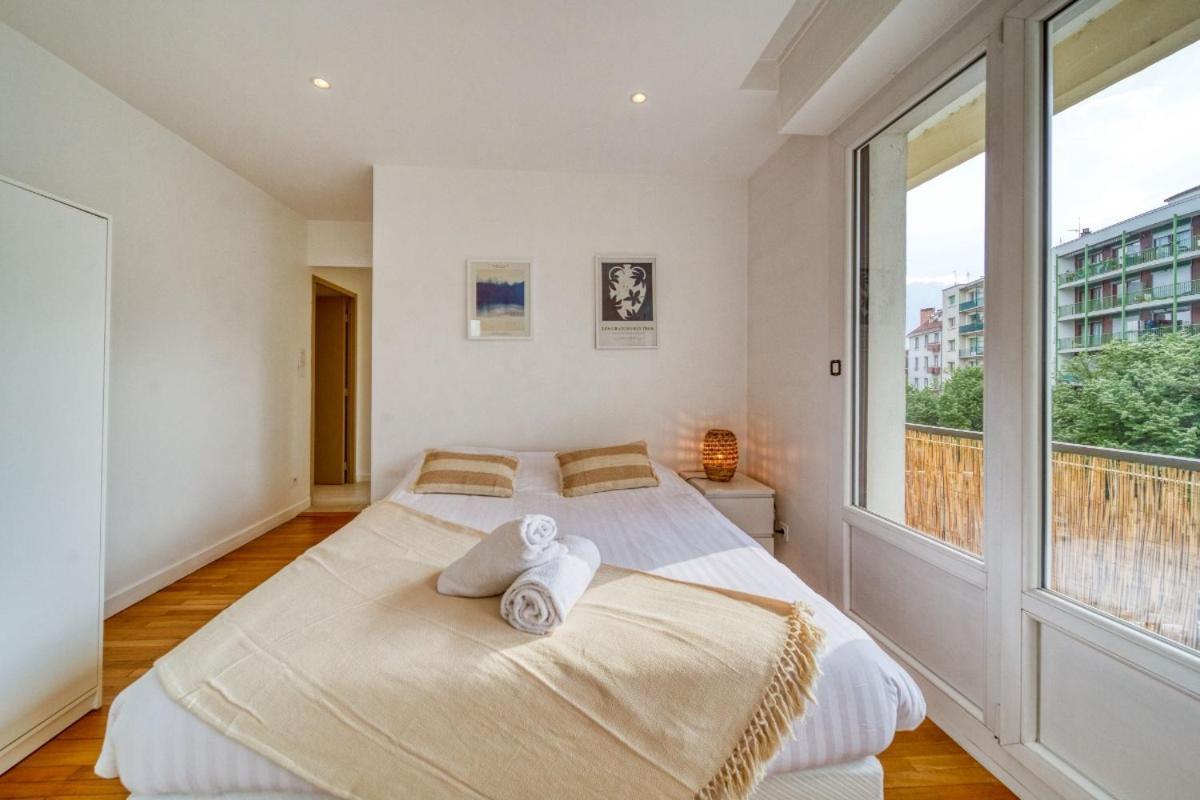 Le Joli Stade, Appartement Avec Magnifique Vue, Grenoble, Rhone Alpes ภายนอก รูปภาพ